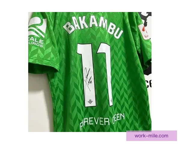 巴坎布冬季转会加盟贝蒂斯强化锋线 实现个人职业新高